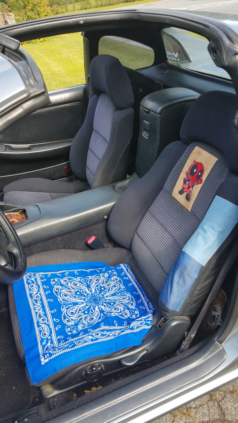 The patchwork seat fix was stylin’ in its own right, but Scott ultimately replaced it with an FR-S seat.